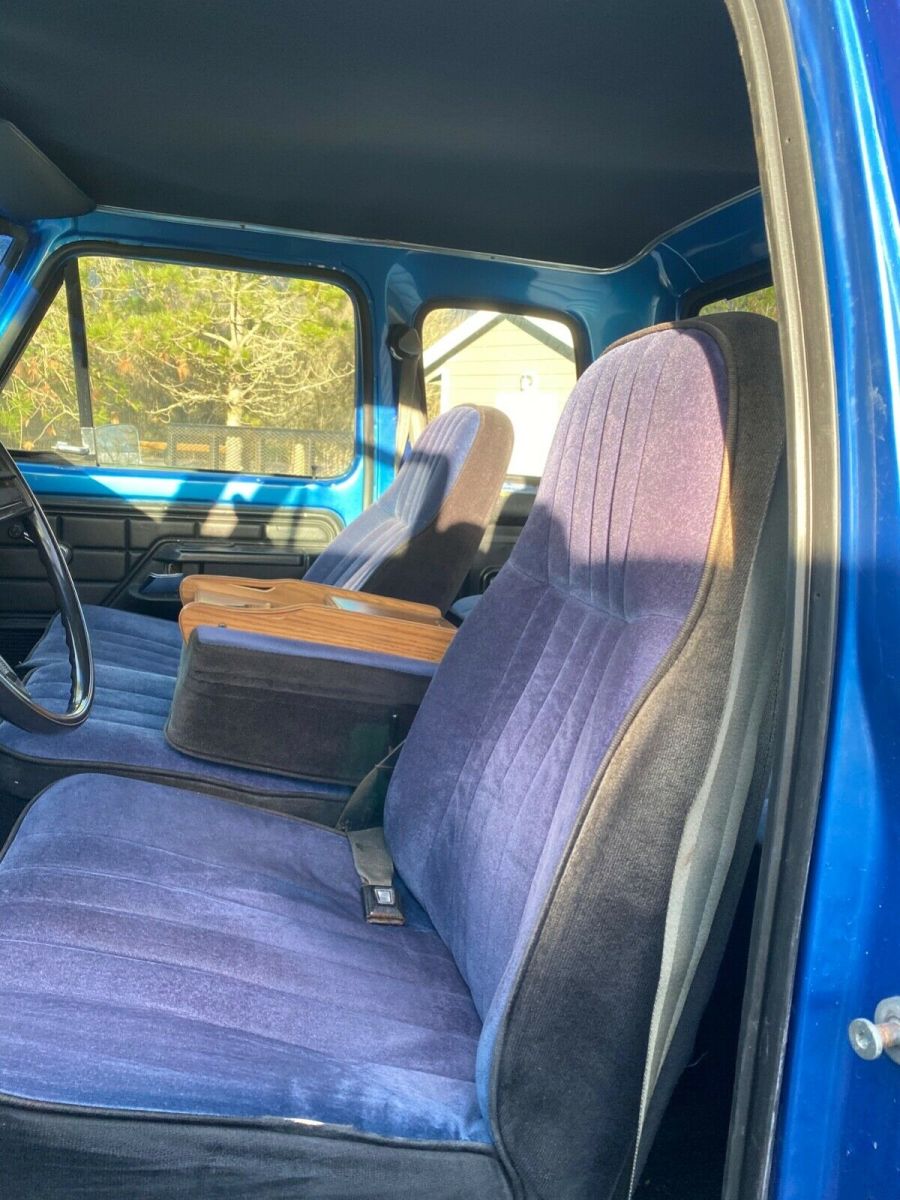 1978 White Ford F-250 Extended Cab Pickup