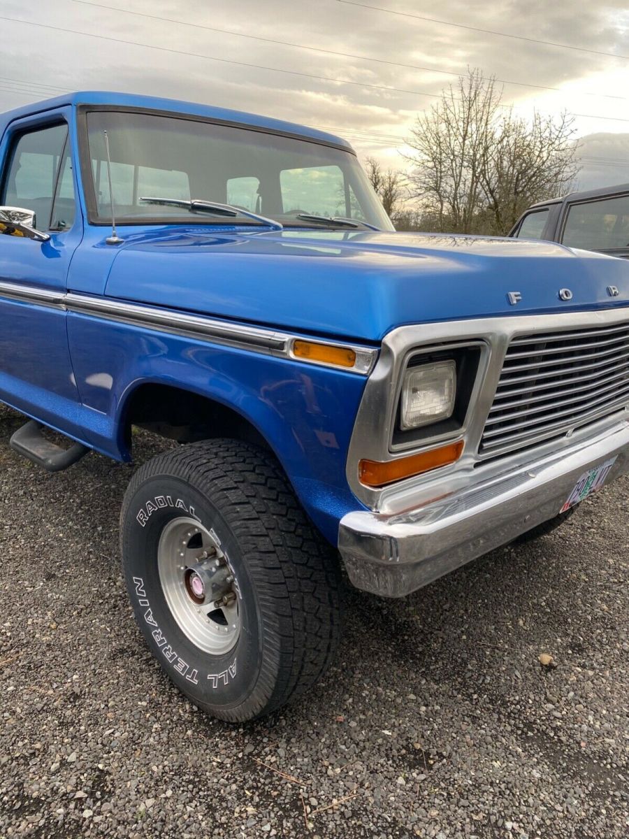 1978 White Ford F-250 Extended Cab Pickup