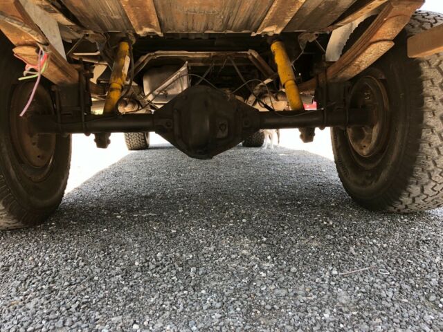 1978 White Ford F-250 Extended Cab Pickup