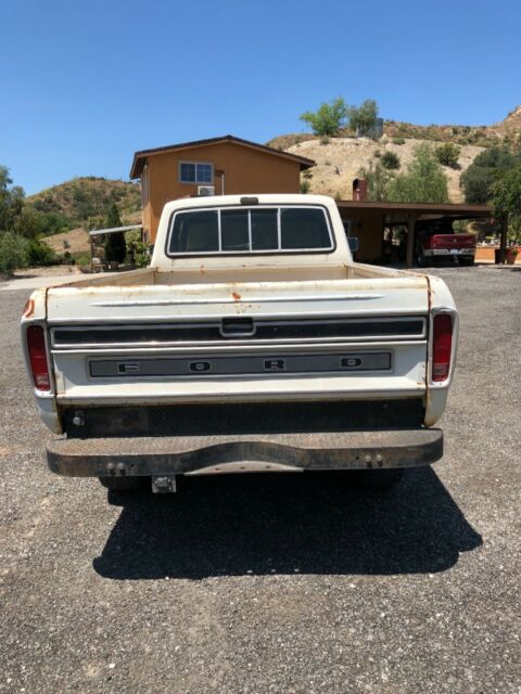 1978 White Ford F-250 Extended Cab Pickup