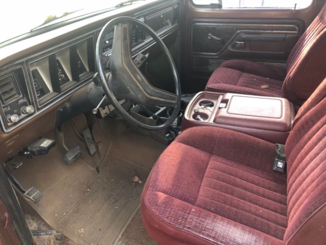 1978 Brown Ford F-350 Extended Crew Cab Pickup