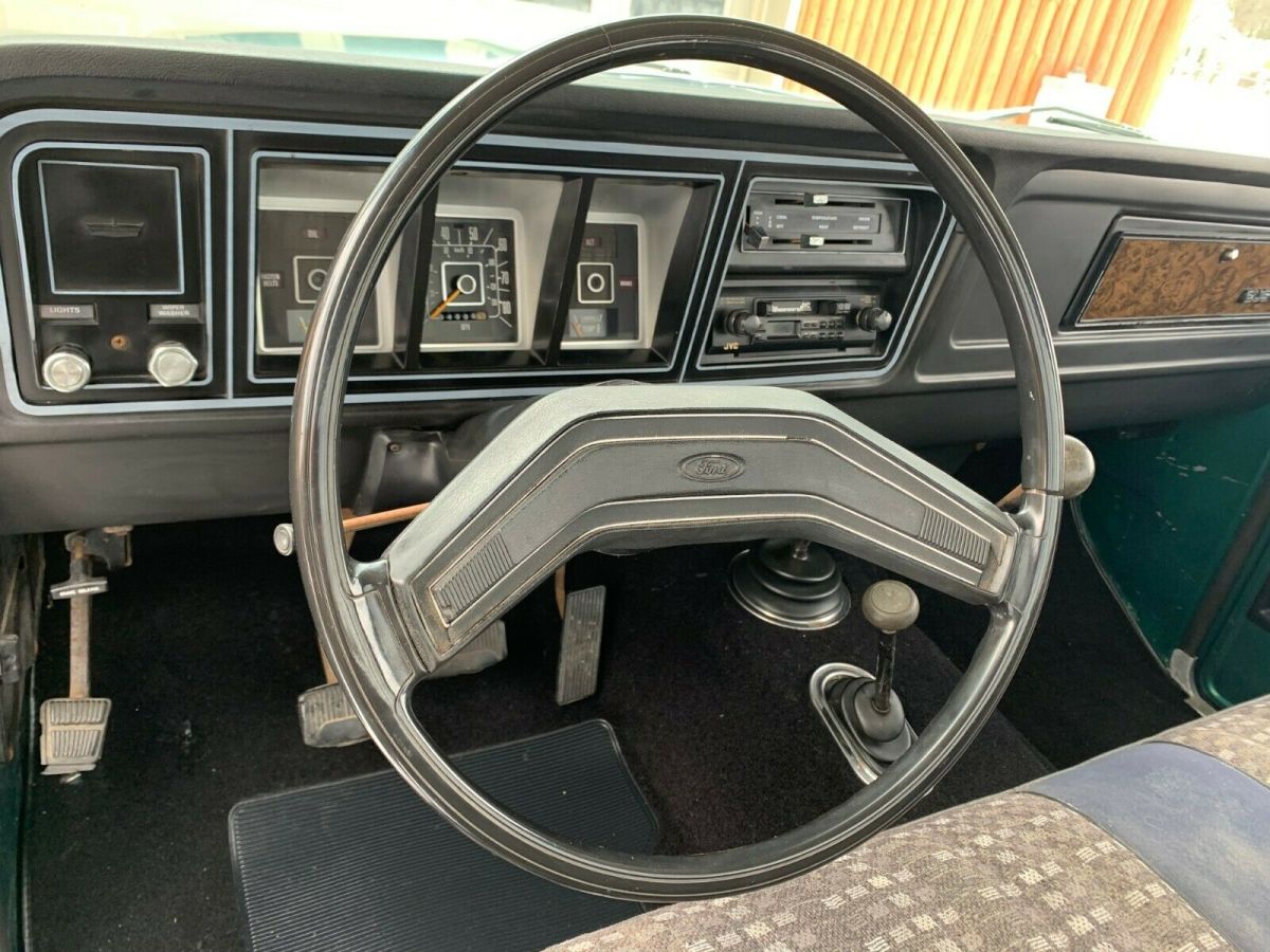 1978 Ford F-150 Standard Cab Pickup