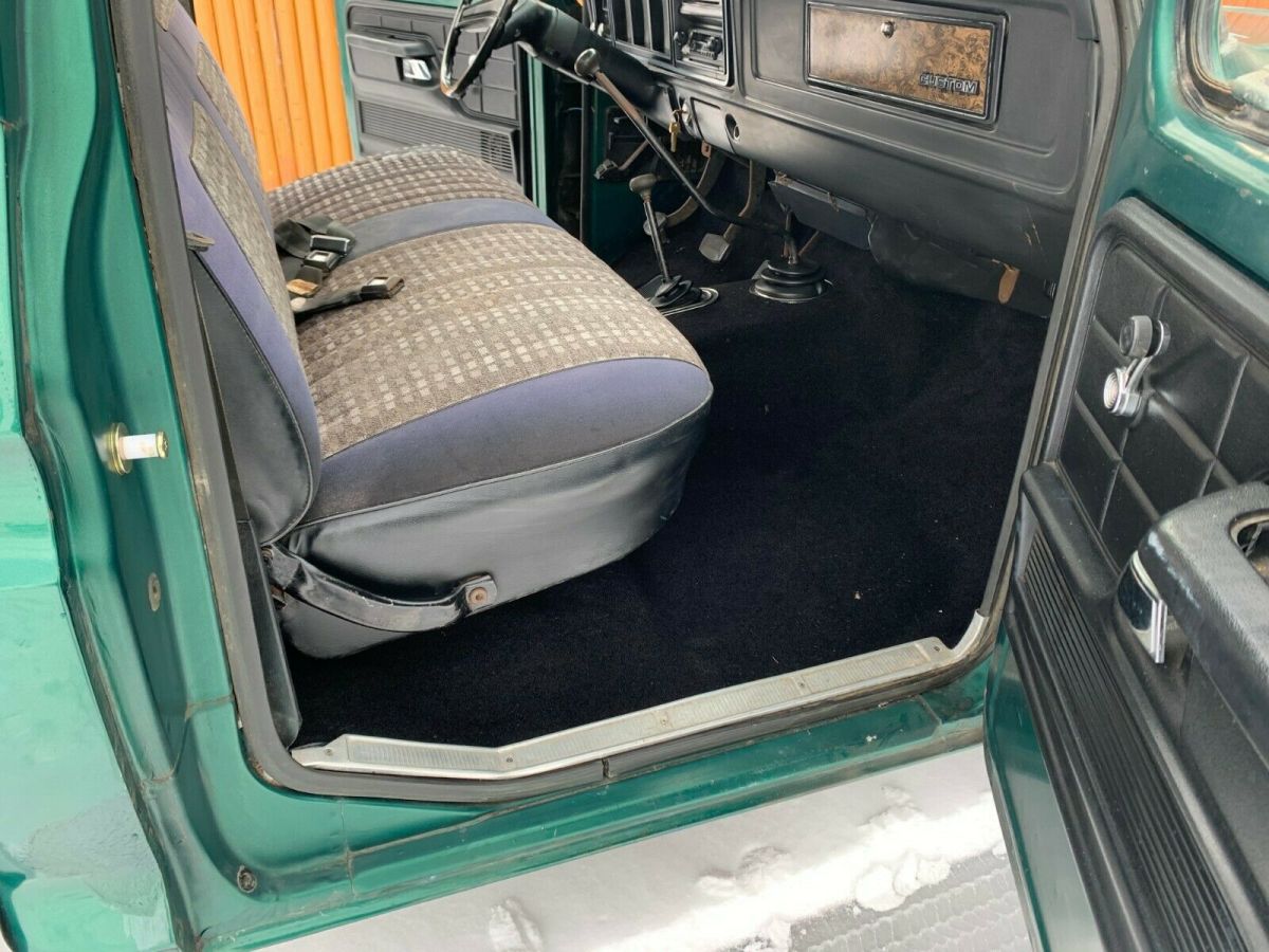 1978 Ford F-150 Standard Cab Pickup