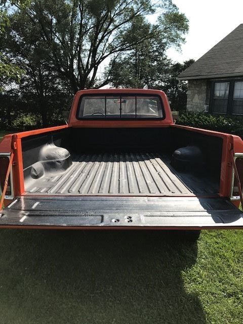 1978 Orange Ford F-150