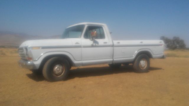 1978 Blueish grey Ford F-150 Standard Cab Pickup