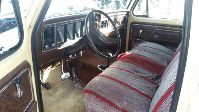 1978 Brown Ford F-250 Standard Cab Pickup