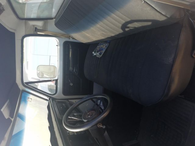 1978 White Ford F-350