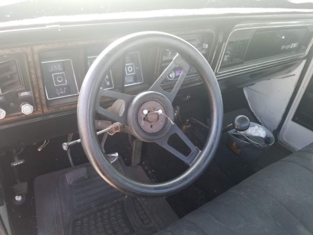 1978 White Ford F-350