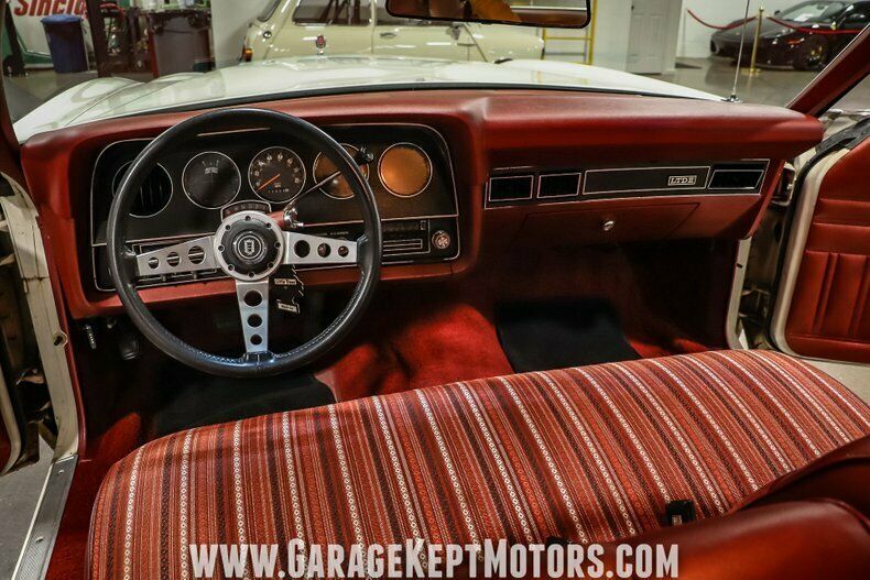 1978 White Ford LTD Coupe