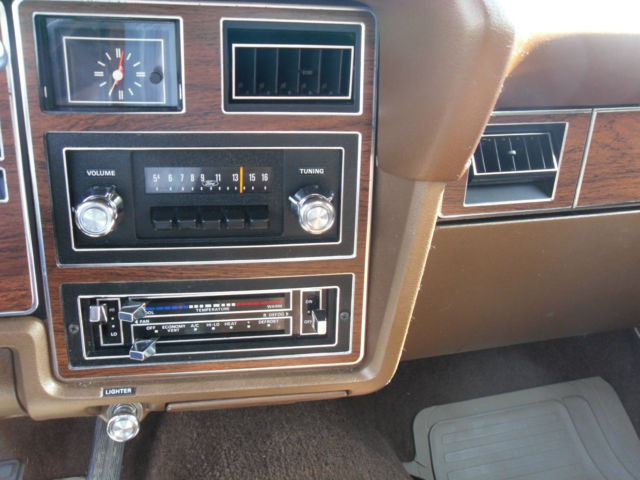 1978 brown Ford Other two door hardtop