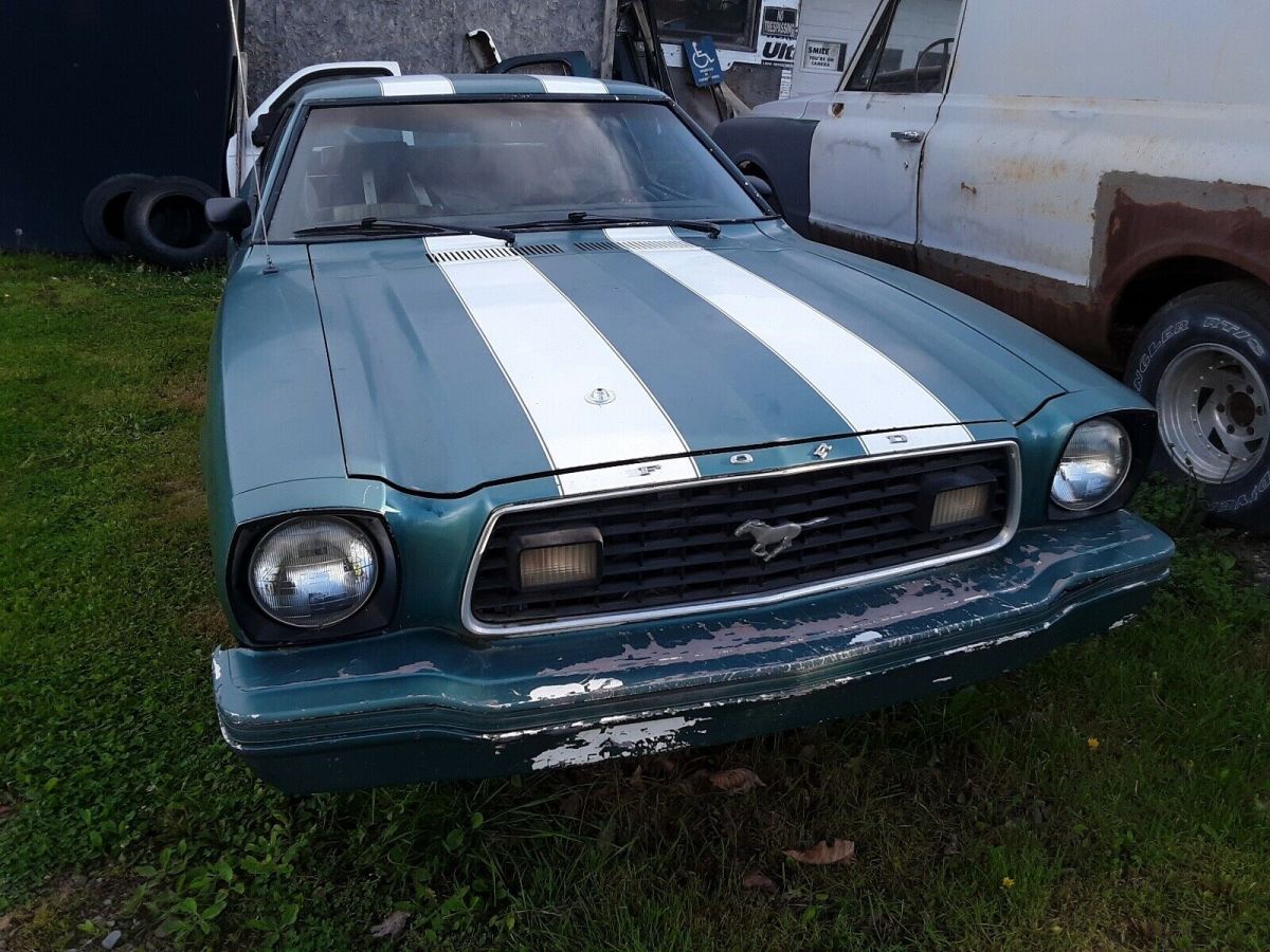 1978 Blue Ford Mustang