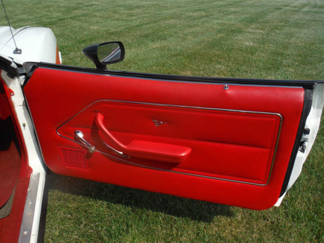 1978 White Ford Mustang Coupe