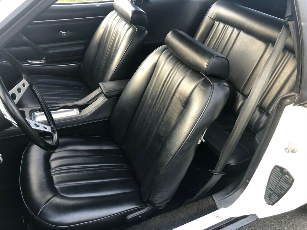 1978 White Ford Mustang Coupe