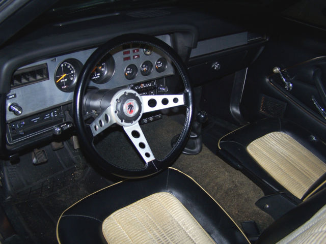 1978 White Ford Mustang Hatchback