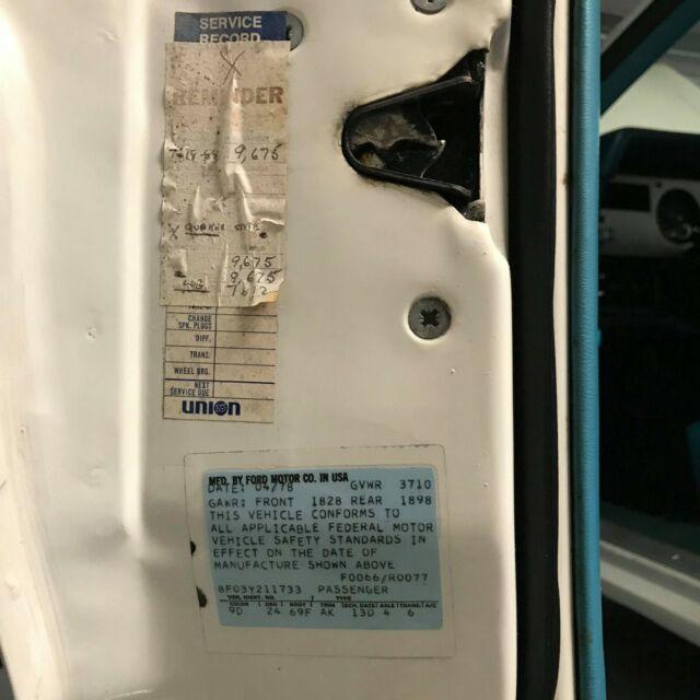 1978 White Ford Mustang