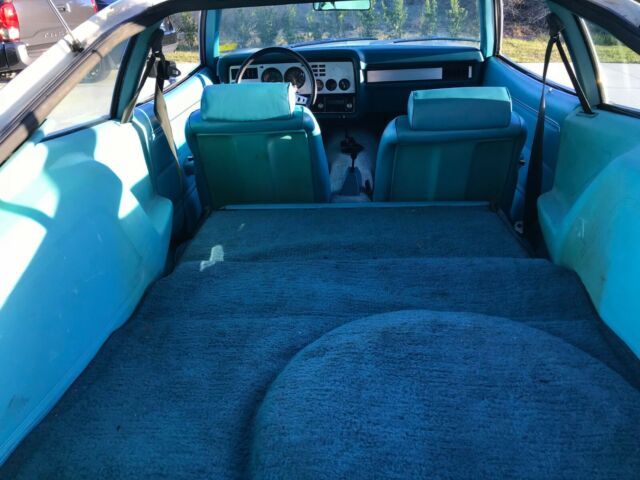 1978 White Ford Mustang