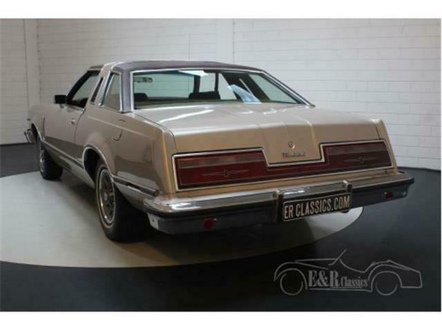 1978 grijs/beige Ford Thunderbird --
