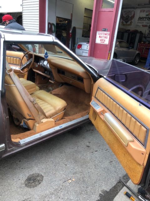 1978 Brown Ford Thunderbird Coupe