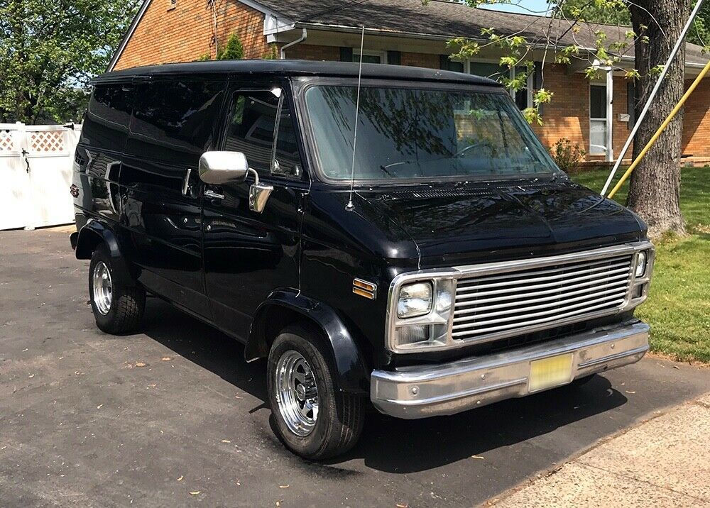 1978 Chevrolet G10 Van Standard Passenger Van