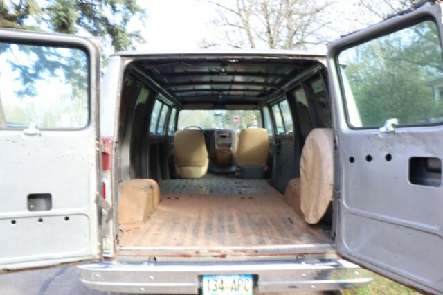 1978 Silver Chevrolet G20 Van Extended Van