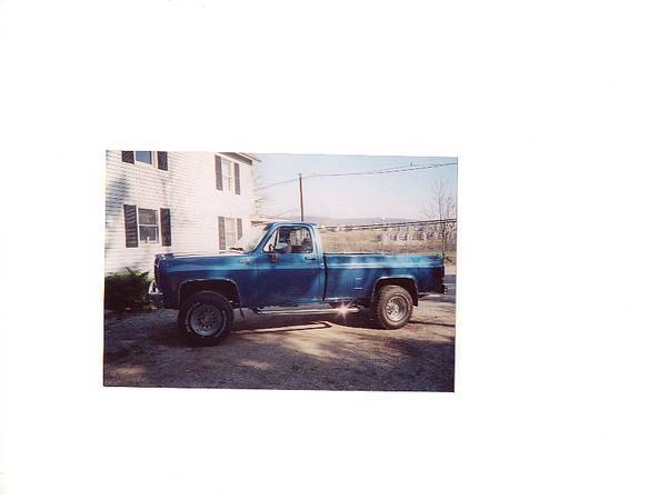 1978 Blue GMC Sierra 1500 Standard Cab Pickup