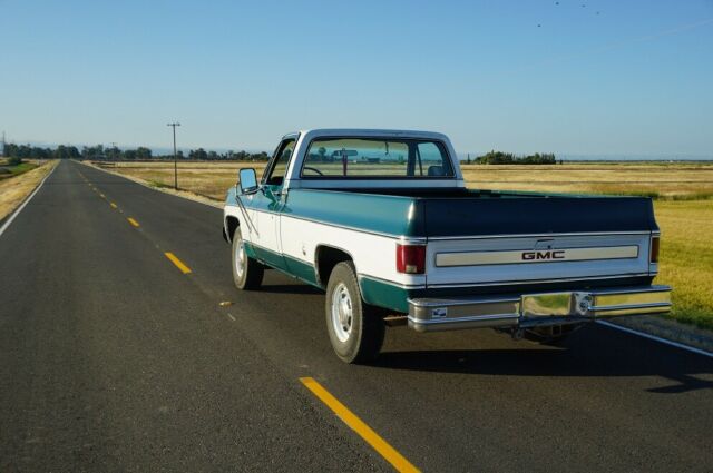 1978 Green Chevrolet C-10 truck