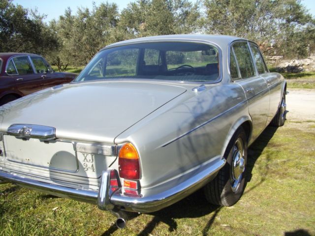 1978 Silver Jaguar XJ