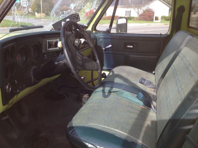 1977 Yellow Chevrolet C/K Pickup 3500 Cab & Chassis