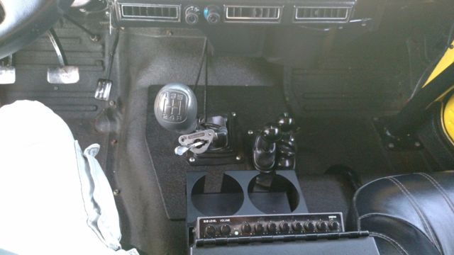 1972 Yellow ice Toyota Land Cruiser FJ40  4x4  Landcruiser