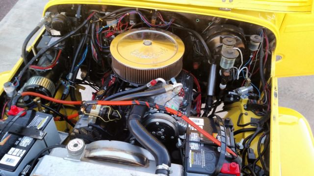 1972 Yellow ice Toyota Land Cruiser FJ40  4x4  Landcruiser