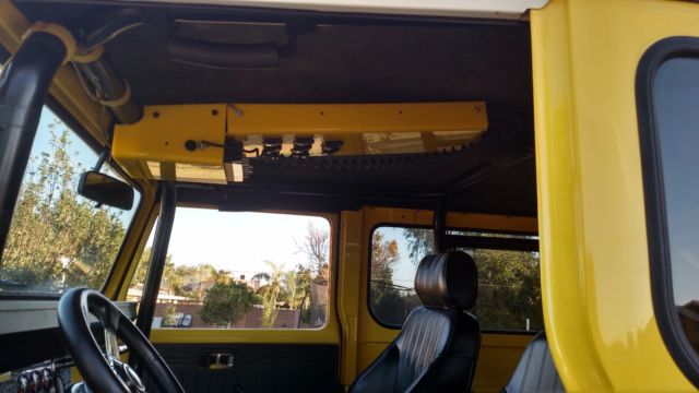 1972 Yellow ice Toyota Land Cruiser FJ40  4x4  Landcruiser