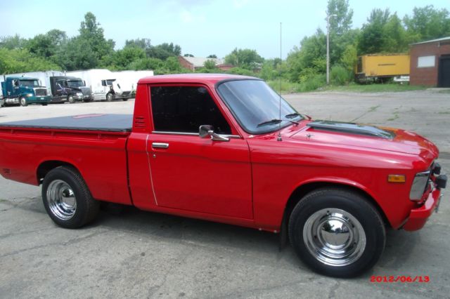 1978 RED Chevrolet LUV Standard Cab Pickup