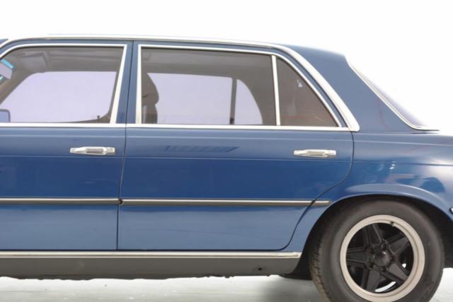 1978 -- Mercedes-Benz 400-Series Sedan