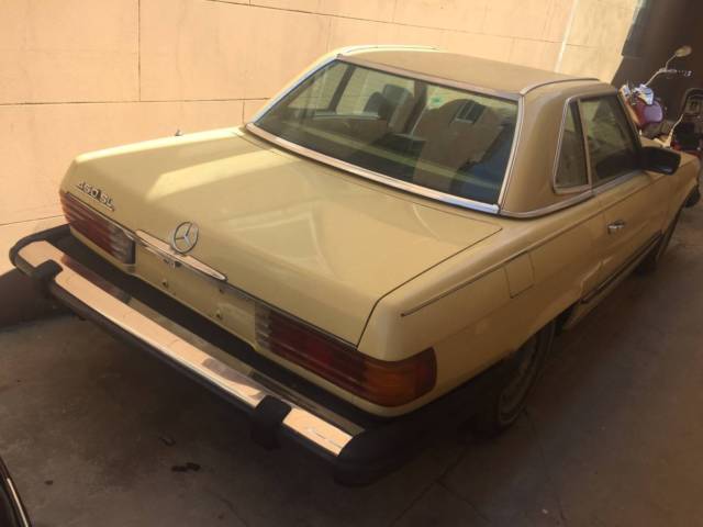 1978 White Mercedes-Benz SL-Class Coupe