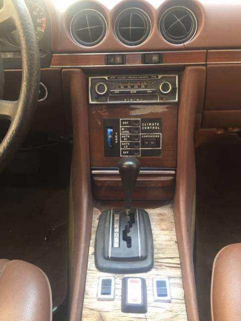 1978 White Mercedes-Benz SL-Class Coupe