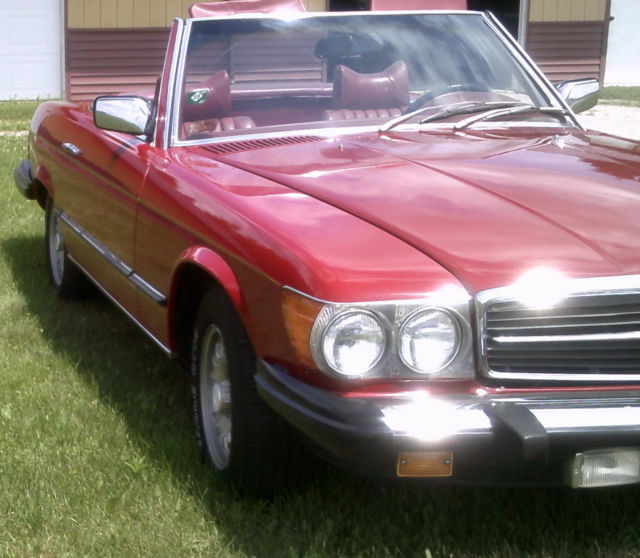 1978 Red Mercedes-Benz SL-Class Convertible