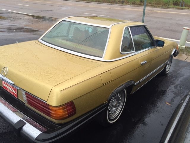 1978 Gold Mercedes-Benz SL-Class Convertible