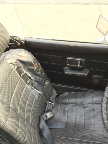 1978 White MG MGB Convertible