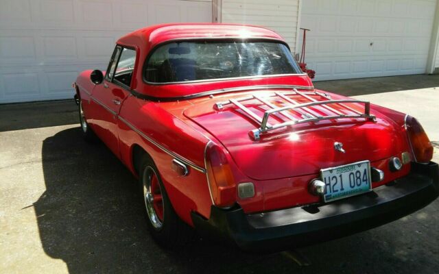 1978 Red MG MGB Convertible