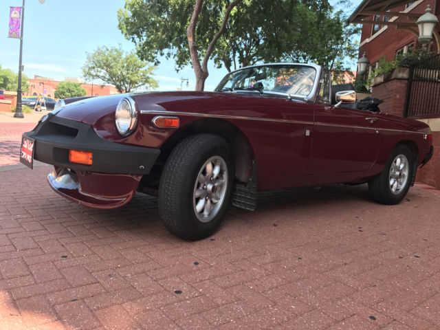 1978 Burgundy MG MGB Convertible