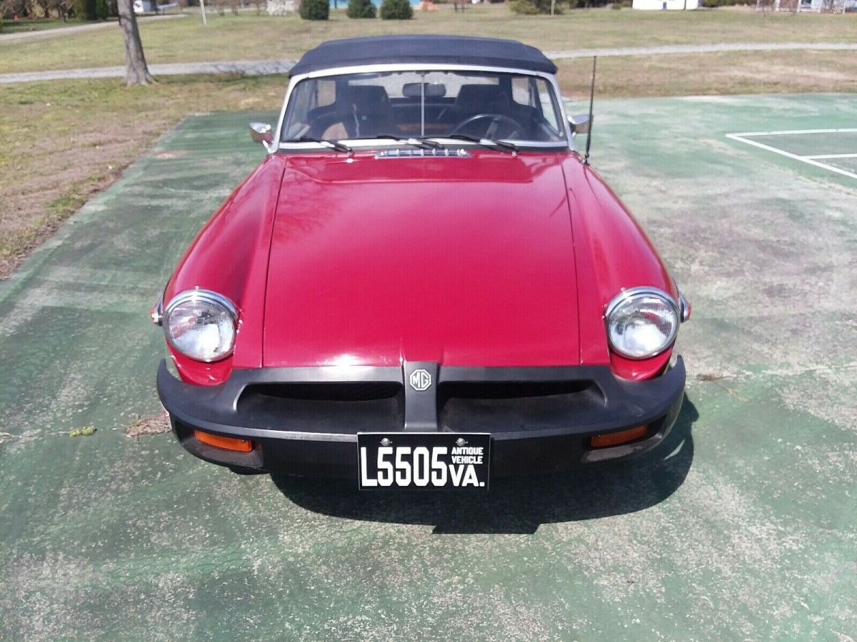 1978 Red MG MGB