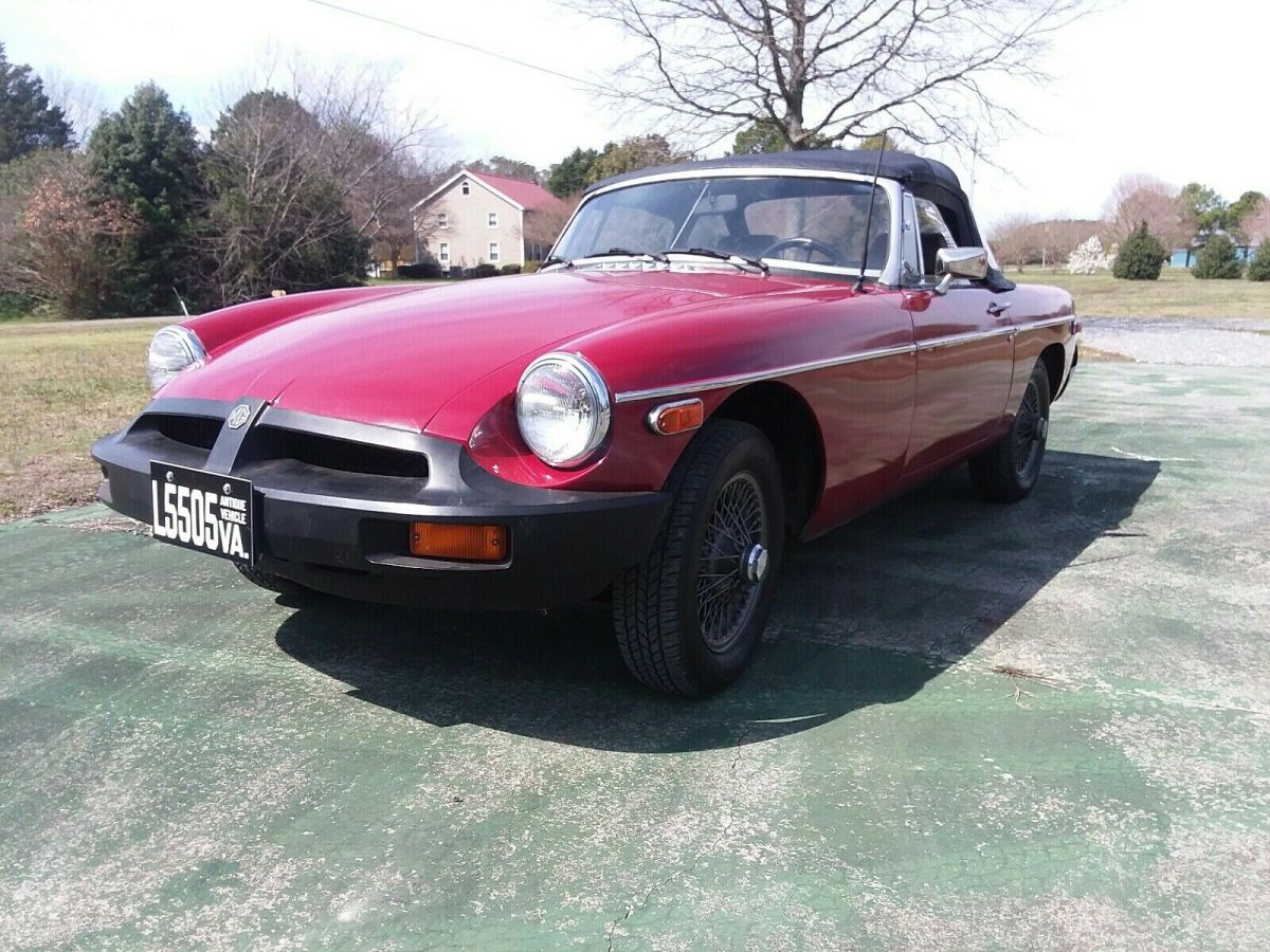 1978 Red MG MGB