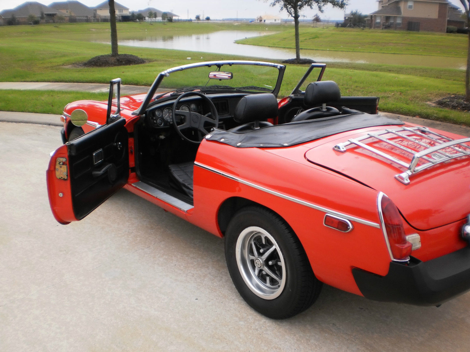 1978 Blue MG MGB Convertible