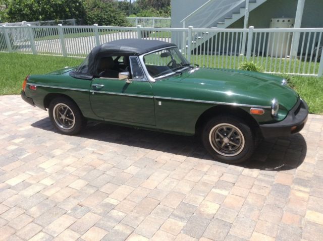 1978 Brooklyn green MG MGB Convertible