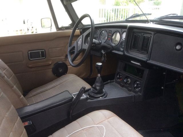 1978 Brooklyn green MG MGB Convertible