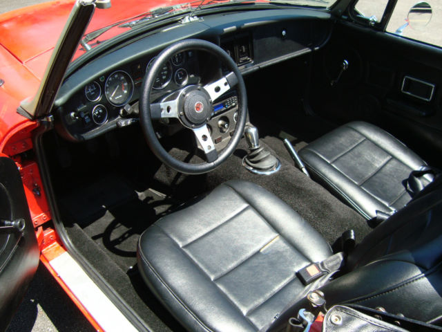 1978 Red MG MGB Convertible