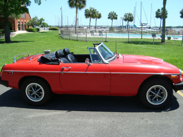 1978 Red MG MGB Convertible