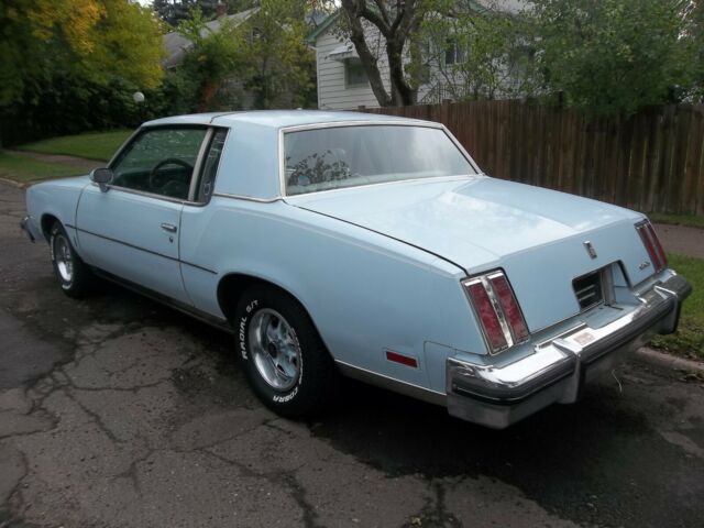 1978 Blue Oldsmobile Cutlass Coupe