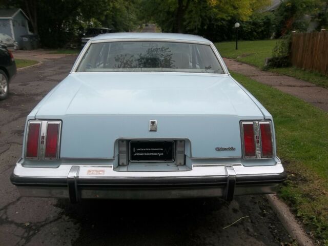 1978 Blue Oldsmobile Cutlass Coupe