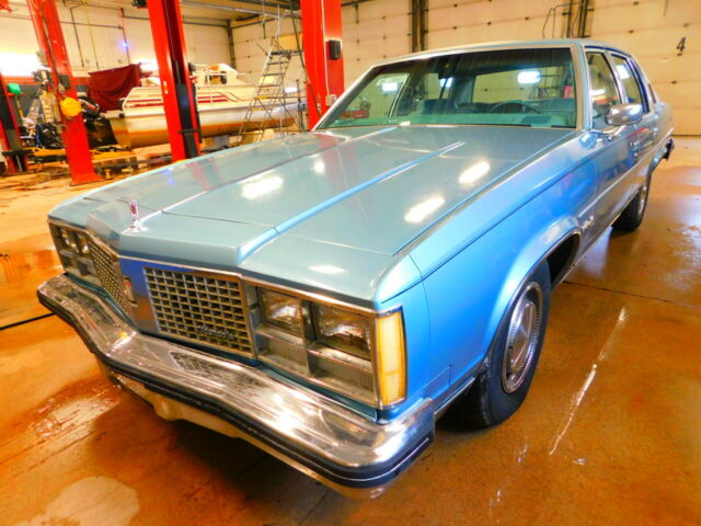 1978 Light Blue Oldsmobile Ninety-Eight Sedan
